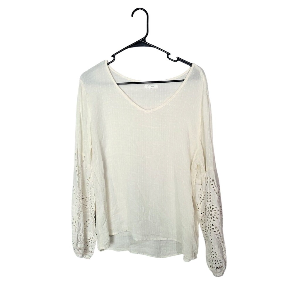 Maurices Cream Eyelet Lace Sleeve V-Neck Blouse Dobby Dot Rayon Top XL Off White